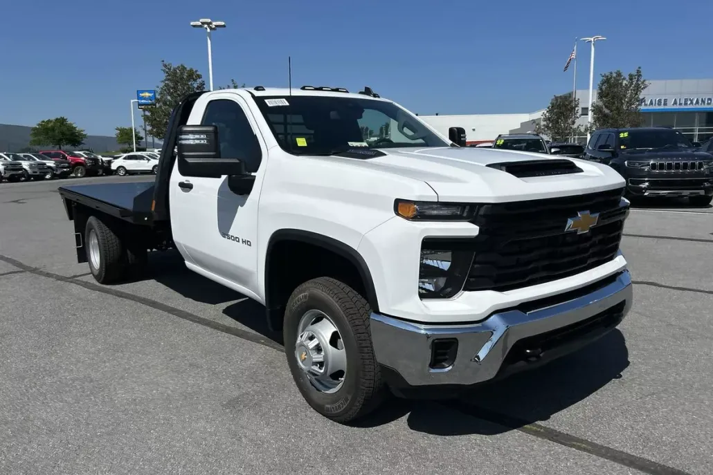 2025 Chevrolet Silverado 3500HD Work Truck photo 1