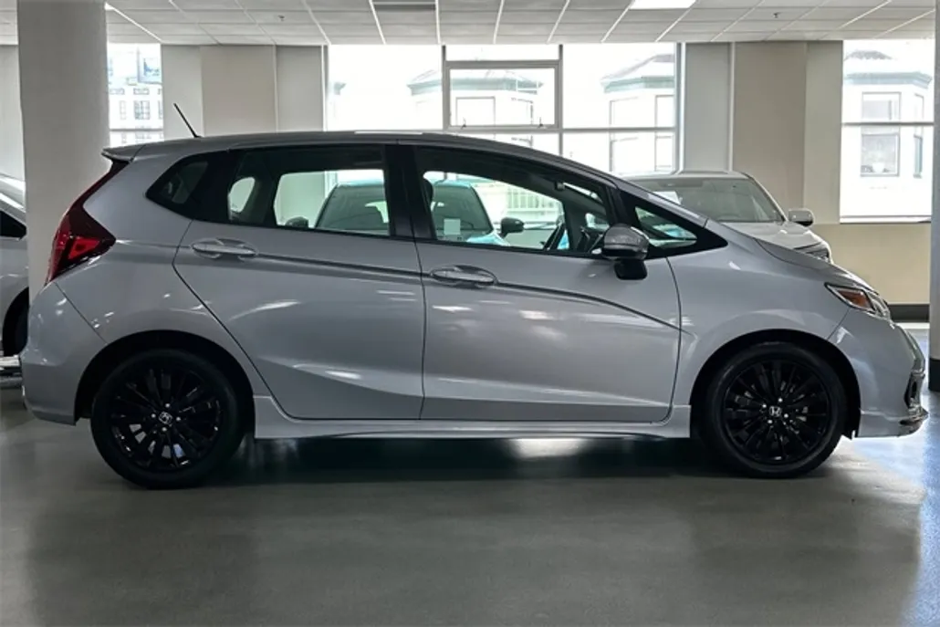 2020 Honda Fit Sport photo 1