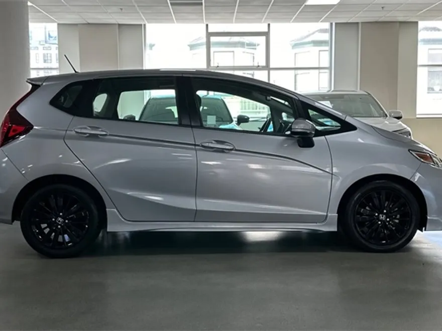 2020 Honda Fit Sport photo 1