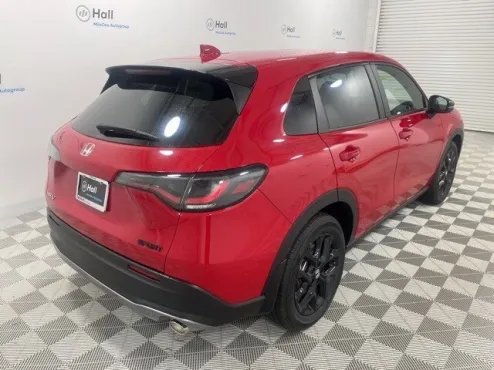 2025 Honda HR-V Sport photo 4