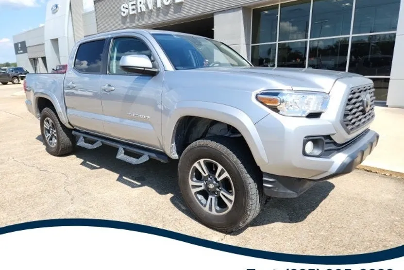 2020 Toyota Tacoma SR5 V6 photo 1