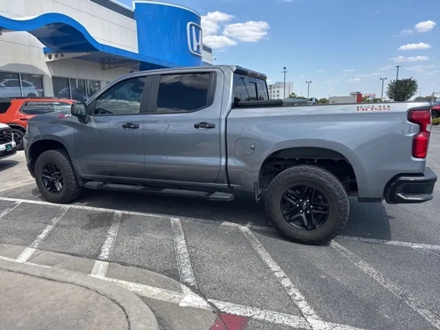2019 Chevrolet Silverado 1500 LT Trail Boss photo 1
