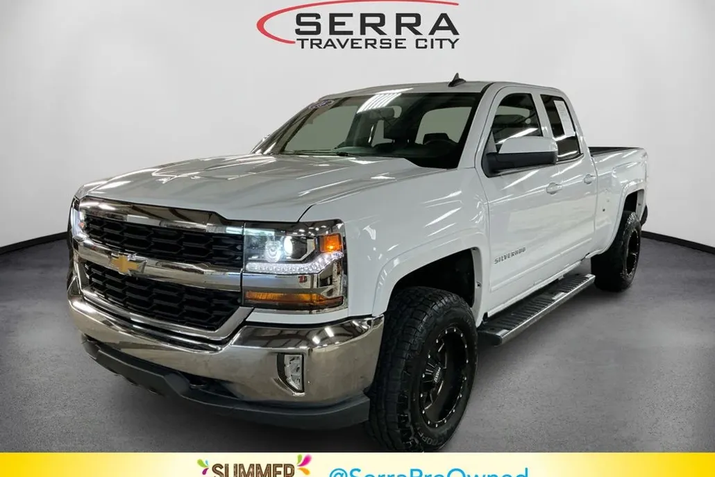 2016 Chevrolet Silverado 1500 LT photo 1