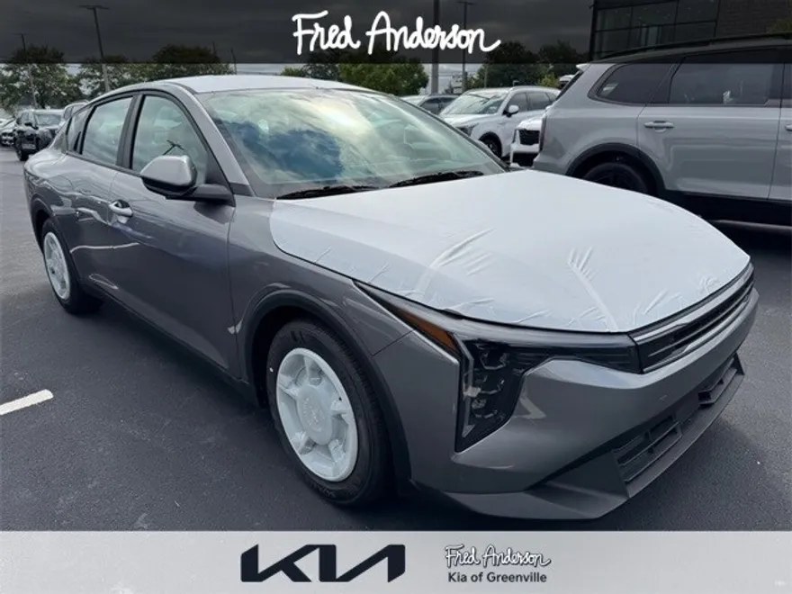 2025 Kia K4 LX photo 1