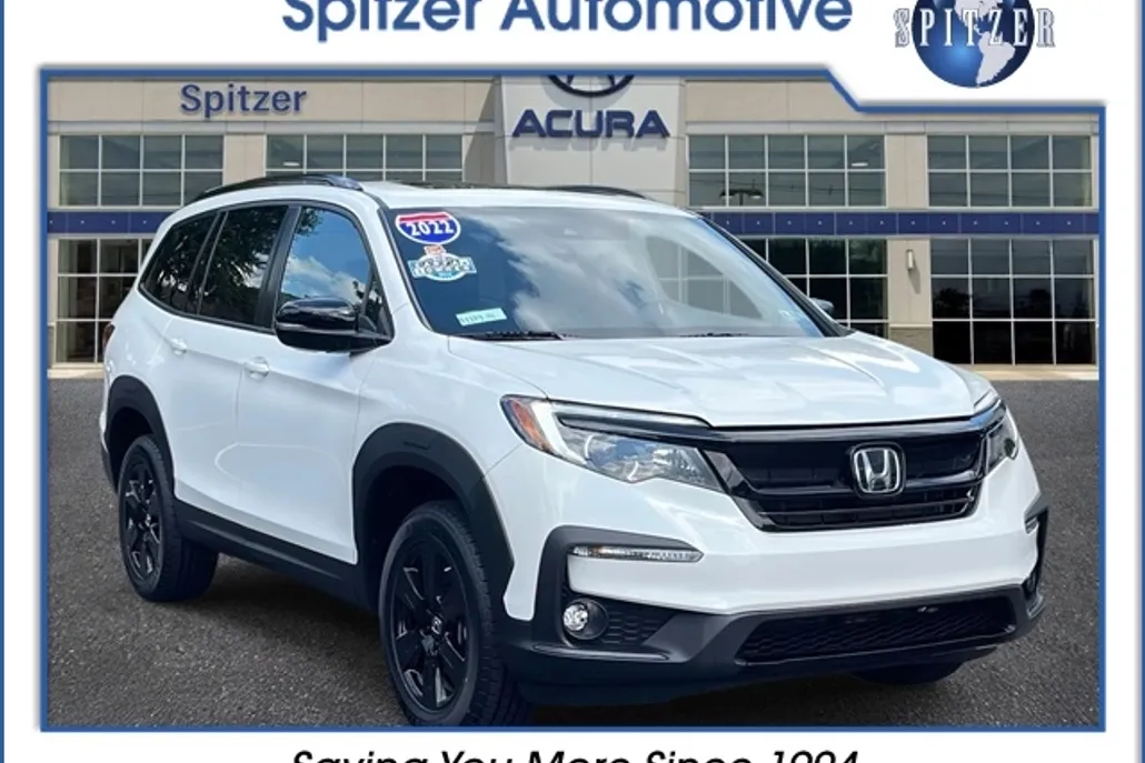 2022 Honda Pilot TrailSport photo 1
