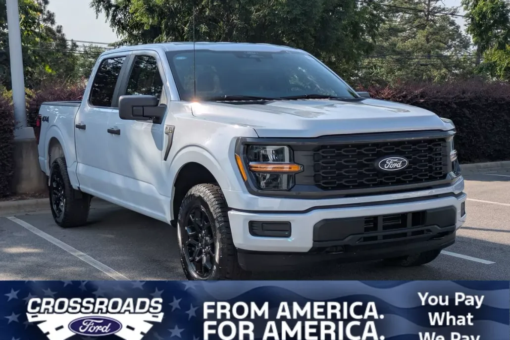 2025 Ford F-150 STX photo 1