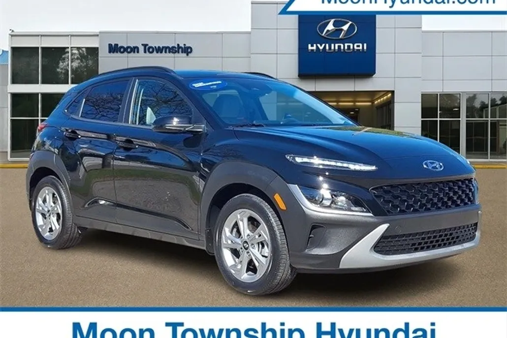 2023 Hyundai Kona SEL photo 1