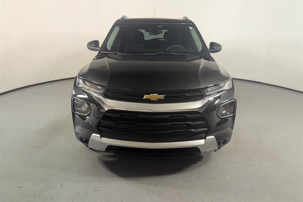 2023 Chevrolet Trailblazer LT photo 1