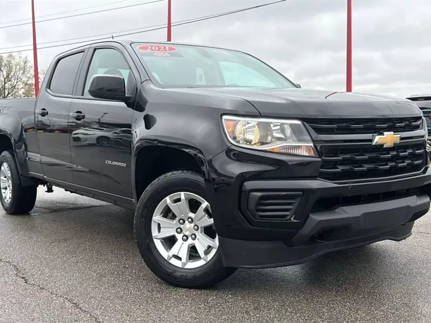2021 Chevrolet Colorado LT photo 1