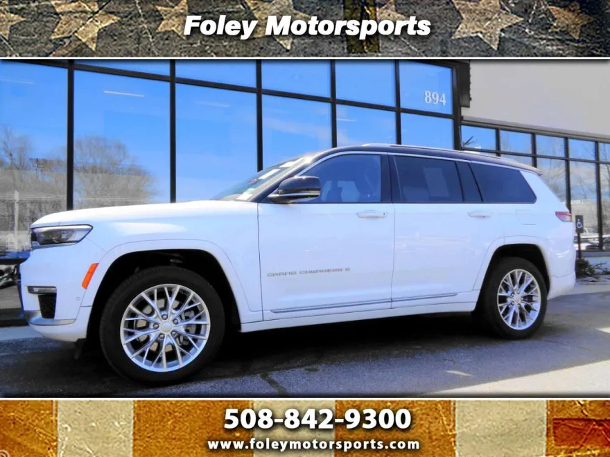 2021 Jeep Grand Cherokee L Summit photo 1