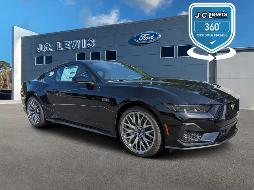 2025 Ford Mustang GT Premium photo 1