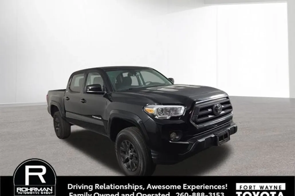 2023 Toyota Tacoma SR5 V6 photo 1