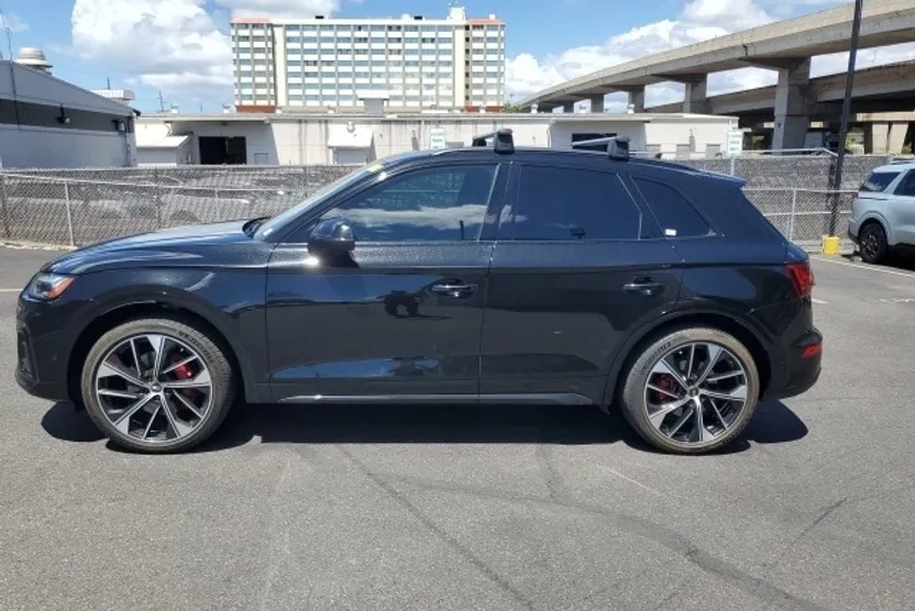2021 Audi SQ5 Premium photo 1