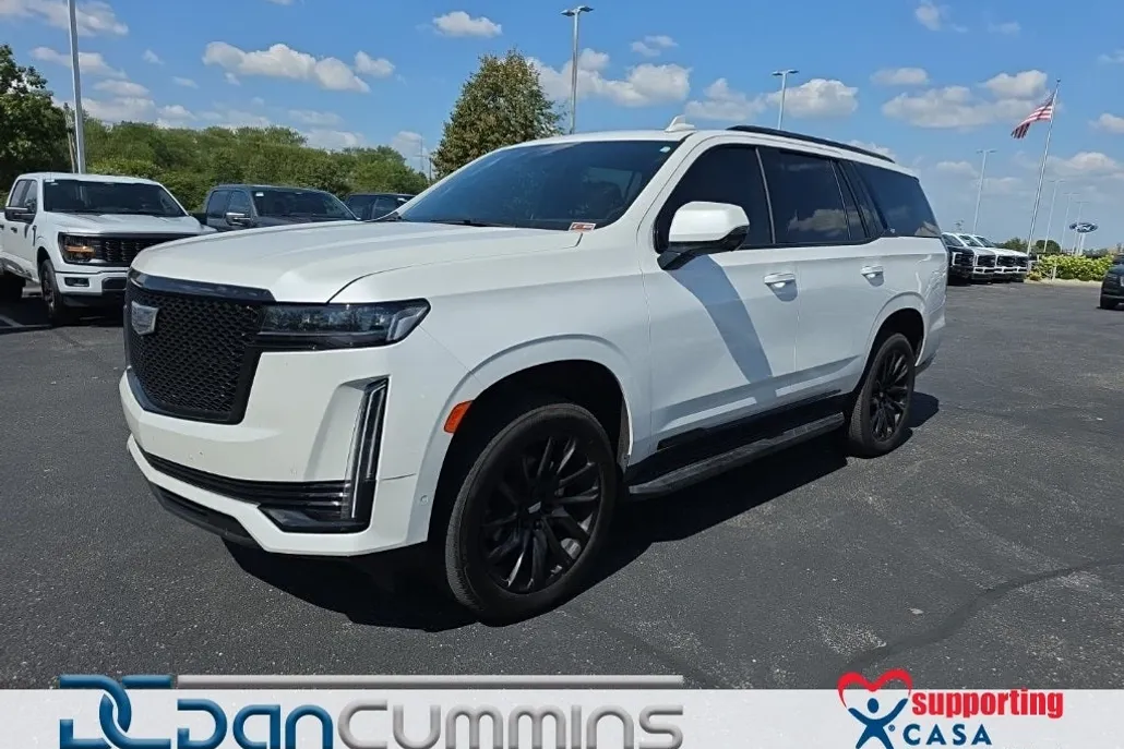 2024 Cadillac Escalade Sport photo 1