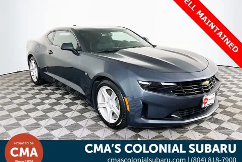 2021 Chevrolet Camaro 1LT photo 1