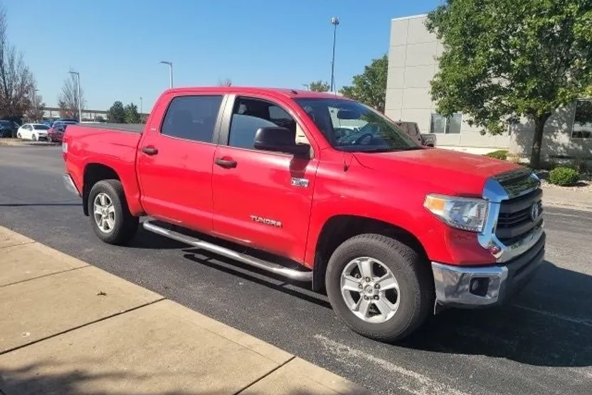 2014 Toyota Tundra SR5 photo 1