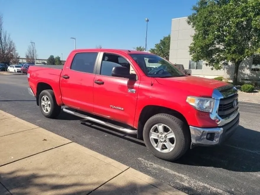 2014 Toyota Tundra SR5 photo 1