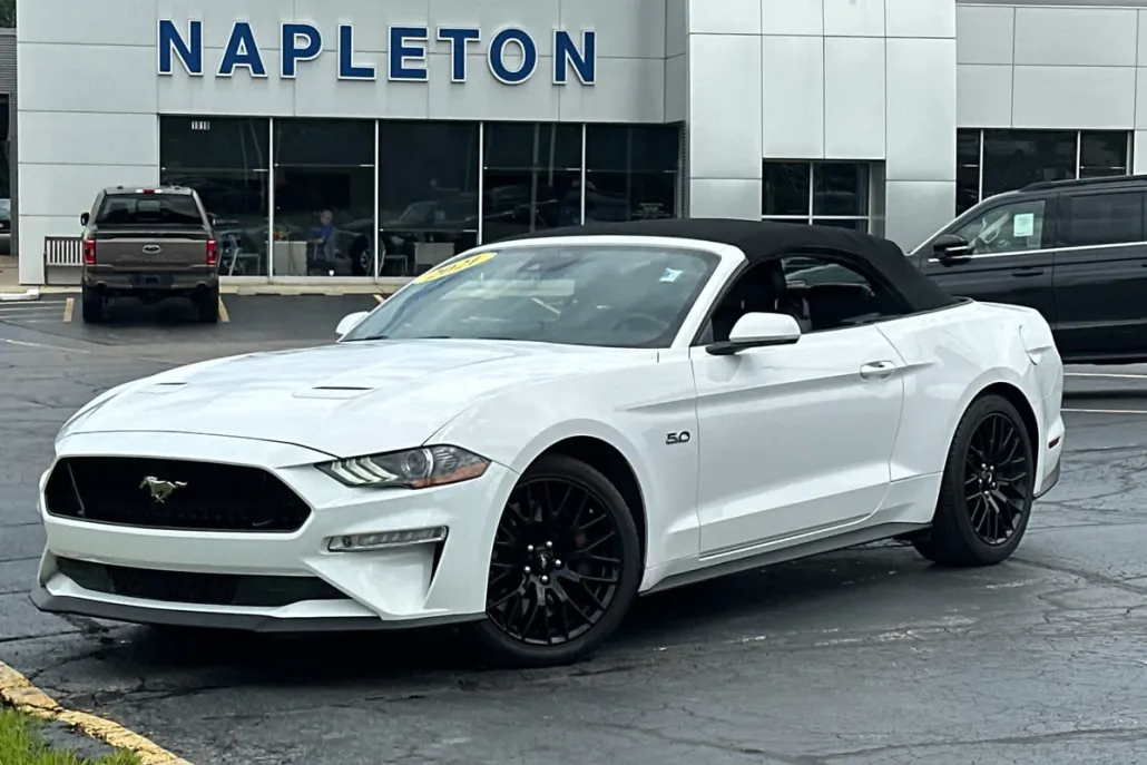 2021 Ford Mustang GT Premium Convertible photo 1