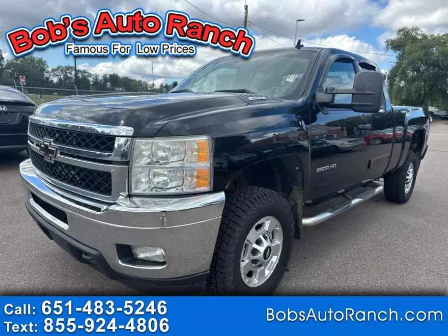 2011 Chevrolet Silverado 2500HD LT photo 1