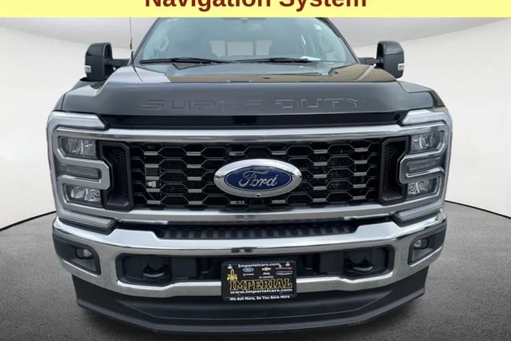 2023 Ford F-350 Lariat photo 1