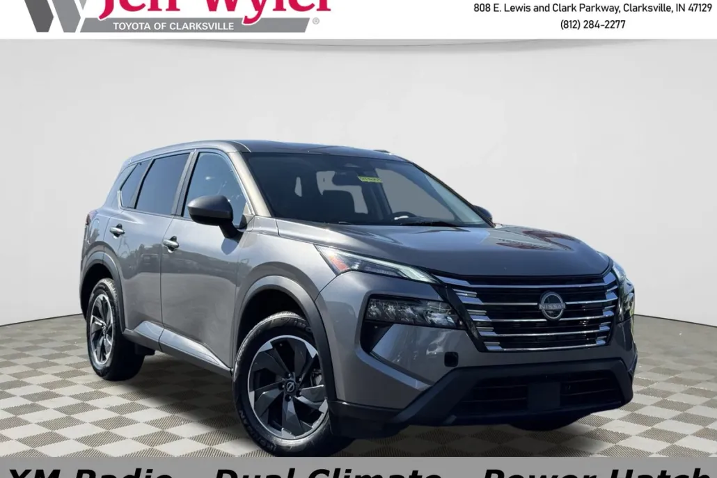 2024 Nissan Rogue SV photo 1