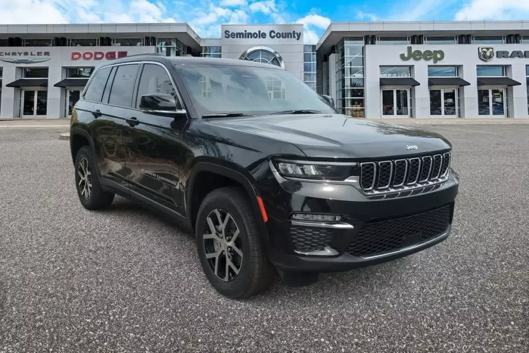 2025 Jeep Grand Cherokee Limited photo 1