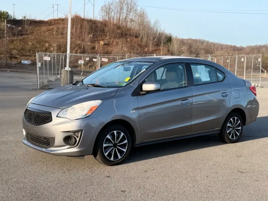 2020 Mitsubishi Mirage G4 ES photo 1