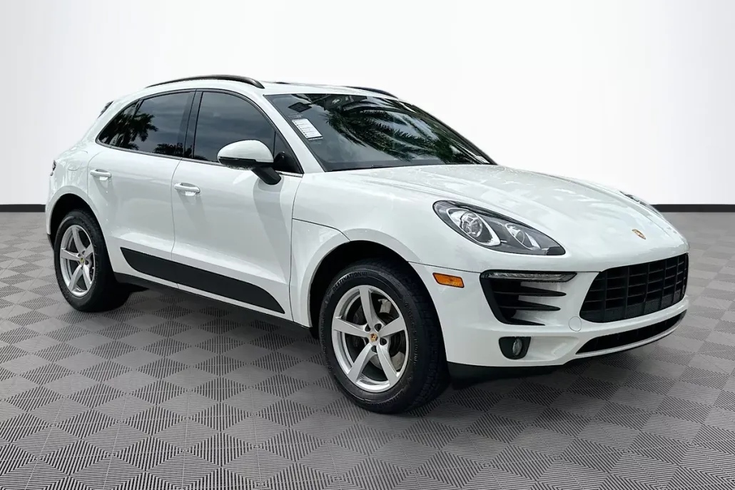 2018 Porsche Macan photo 1