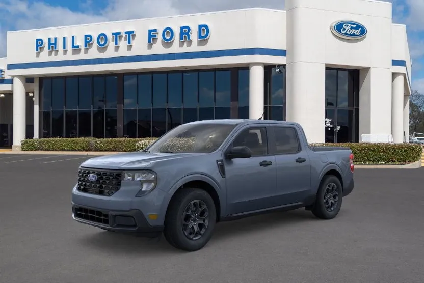 2025 Ford Maverick XLT photo 1