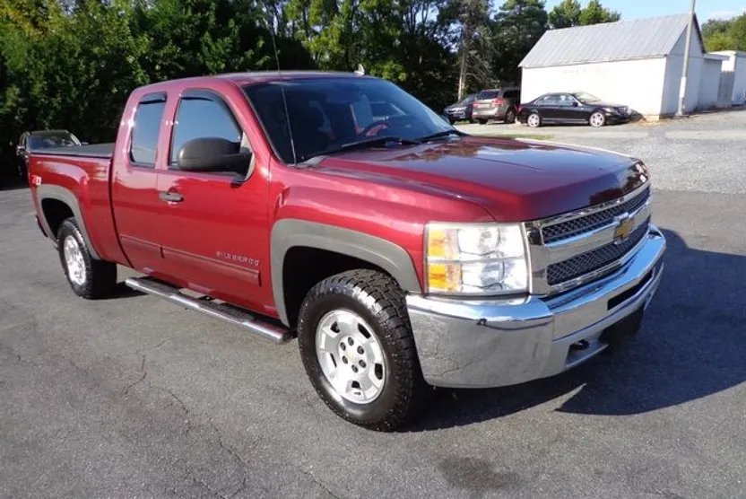 2013 Chevrolet Silverado 1500 LT photo 1