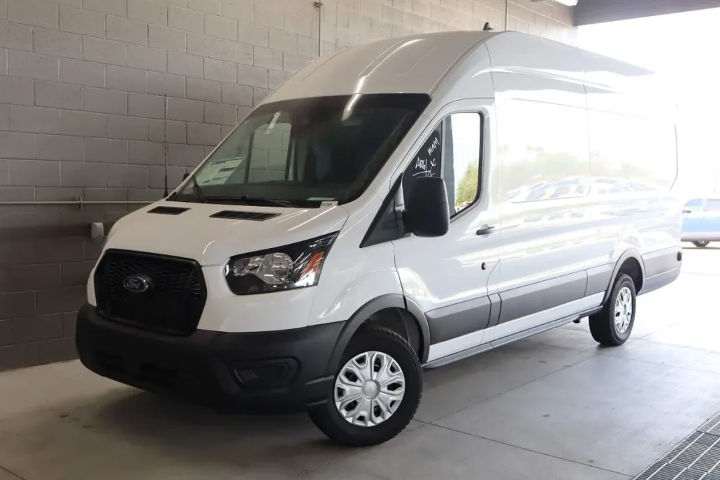 2025 Ford Transit photo 1