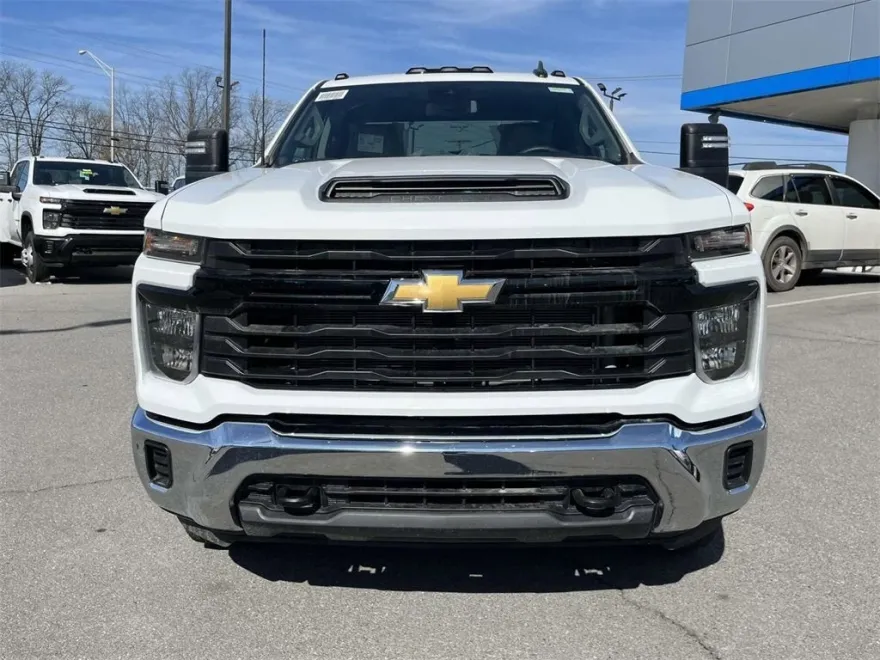2024 Chevrolet Silverado 3500HD Work Truck photo 1