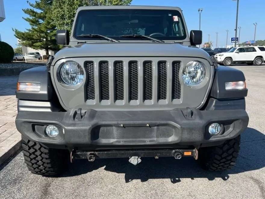 2019 Jeep Wrangler Sport S photo 1