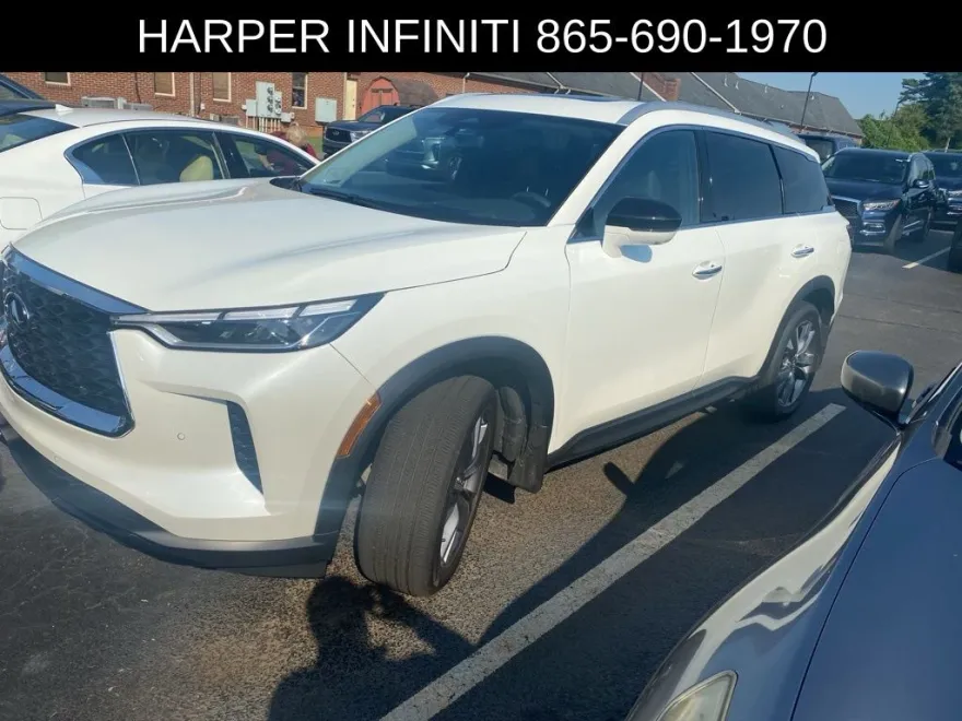 2025 Infiniti QX60 Luxe photo 1