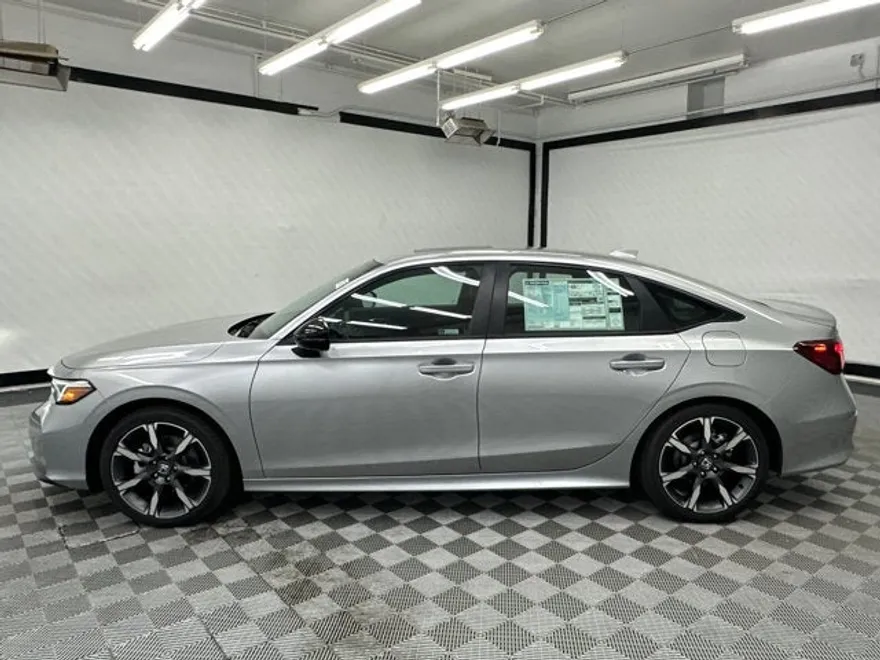 2026 Honda Civic Hybrid Sport Touring photo 1