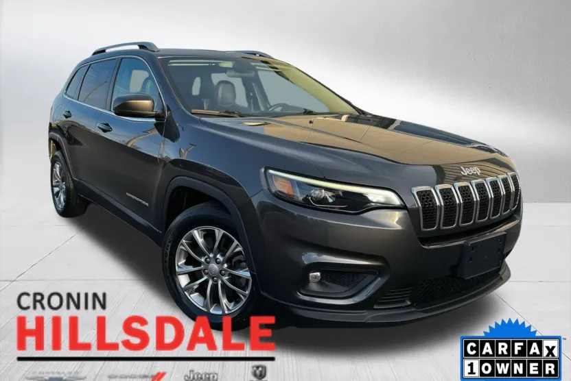2019 Jeep Cherokee Latitude photo 1