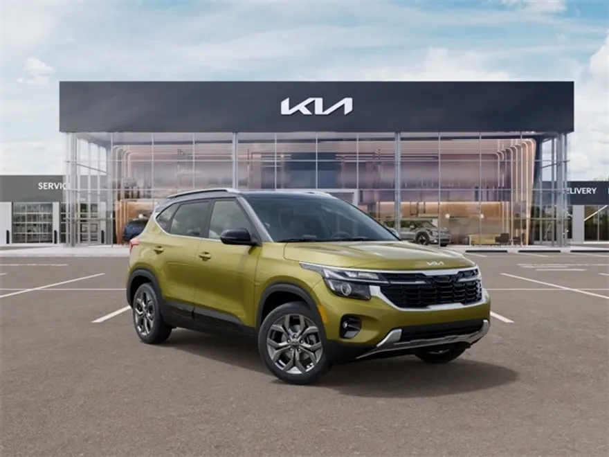 2024 Kia Seltos S photo 1