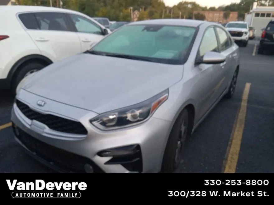 2019 Kia Forte LXS photo 1