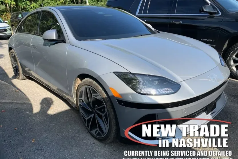 2023 Hyundai Ioniq 6 Limited photo 1