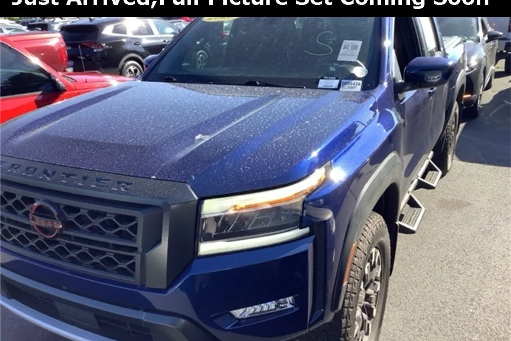 2023 Nissan Frontier PRO-4X photo 1