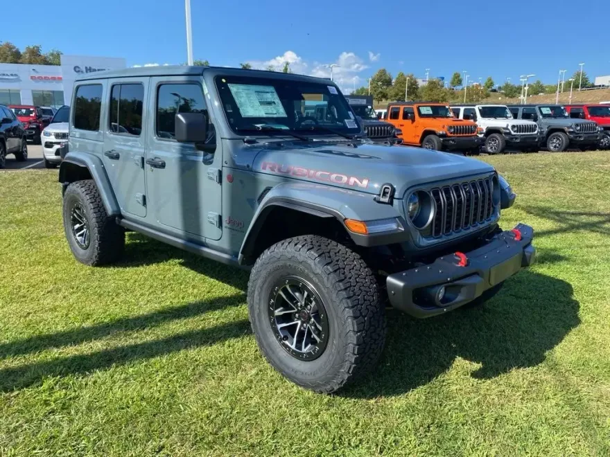 2025 Jeep Wrangler Rubicon X photo 1