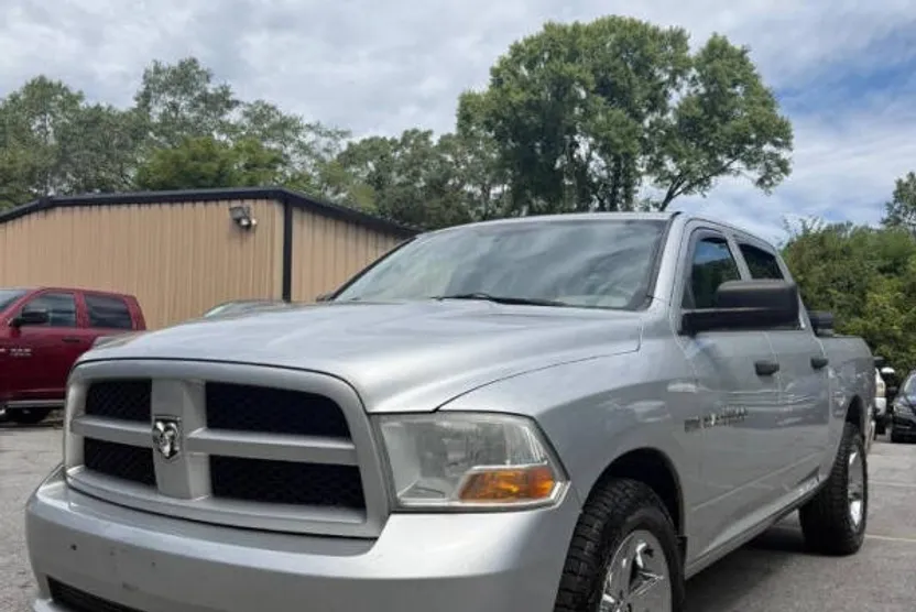 2012 Ram 1500 Tradesman photo 1