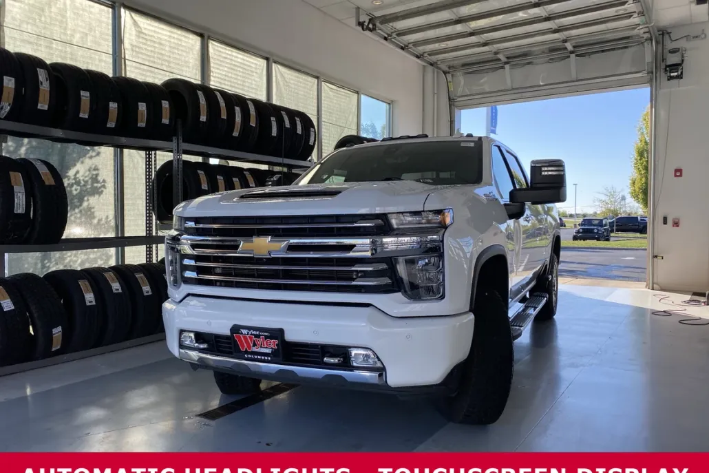 2020 Chevrolet Silverado 3500HD High Country photo 1