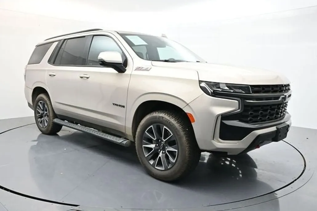 2021 Chevrolet Tahoe Z71 photo 1