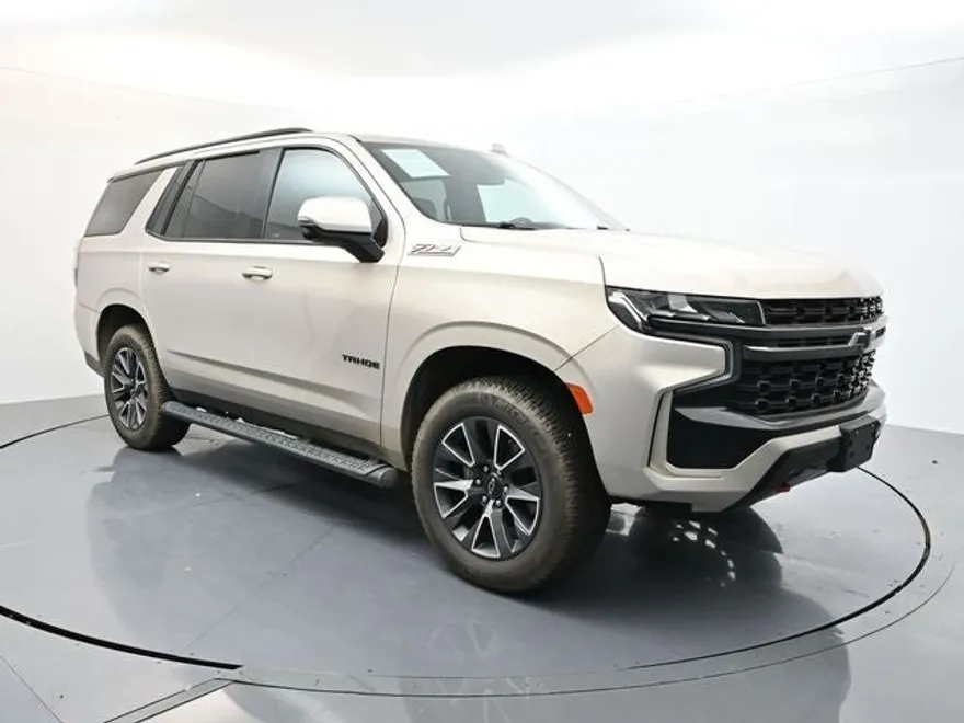 2021 Chevrolet Tahoe Z71 photo 1