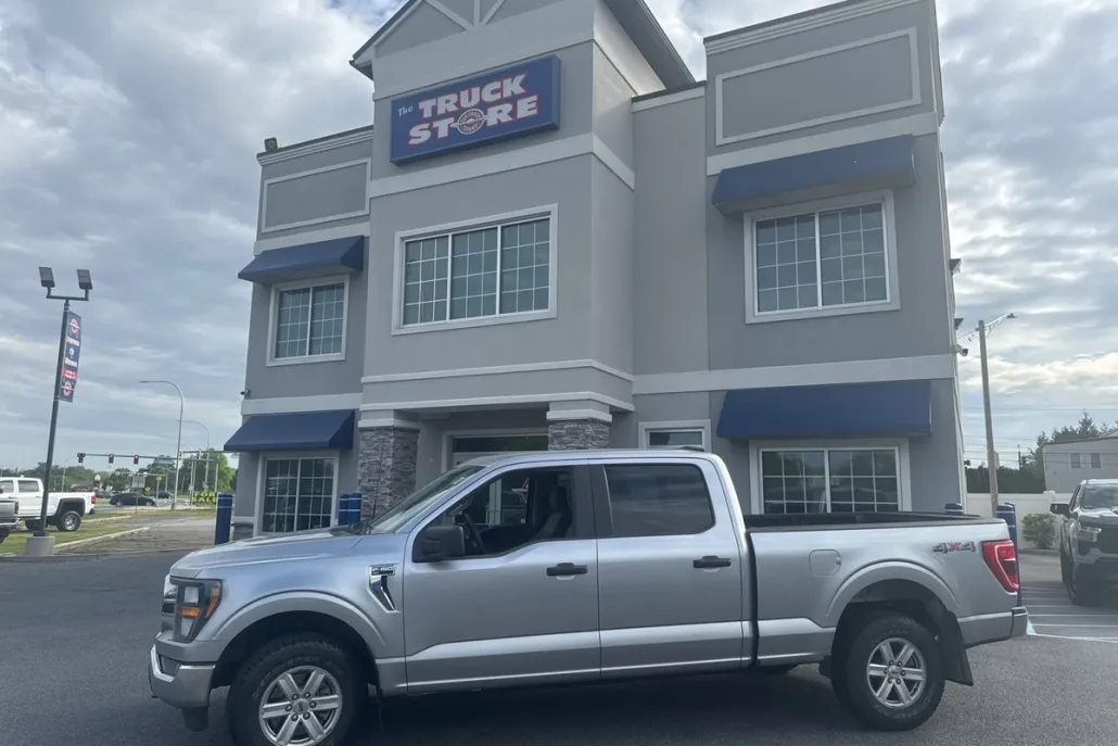 2023 Ford F-150 XL photo 1