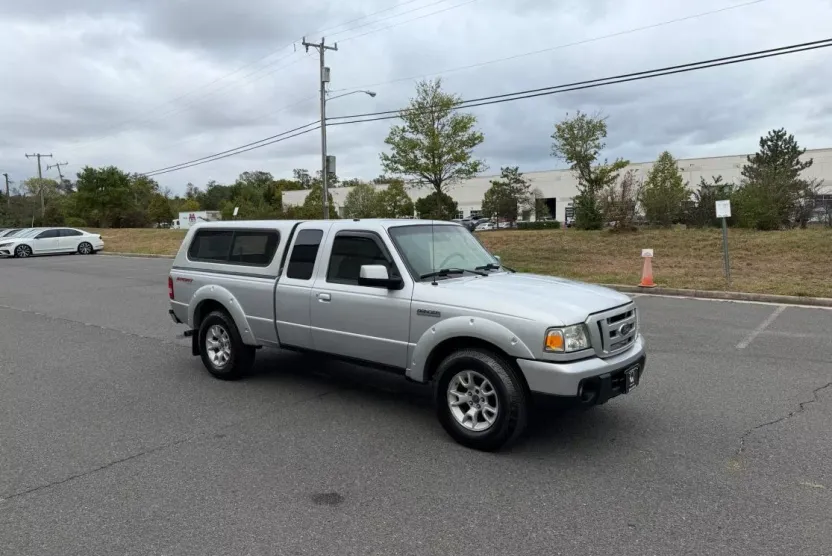 2010 Ford Ranger XLT photo 1