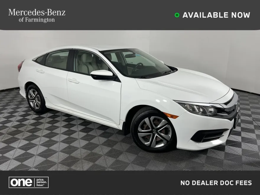 2017 Honda Civic LX photo 1