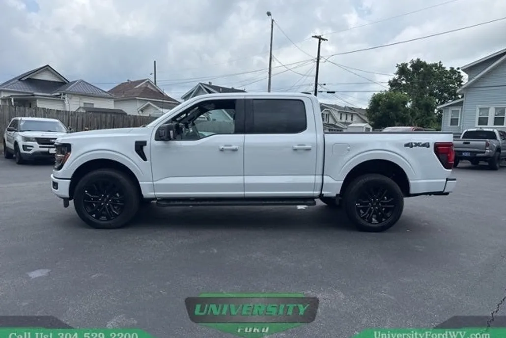 2025 Ford F-150 XLT photo 1