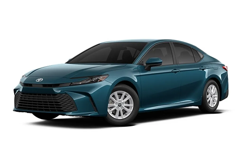 2025 Toyota Camry LE photo 1